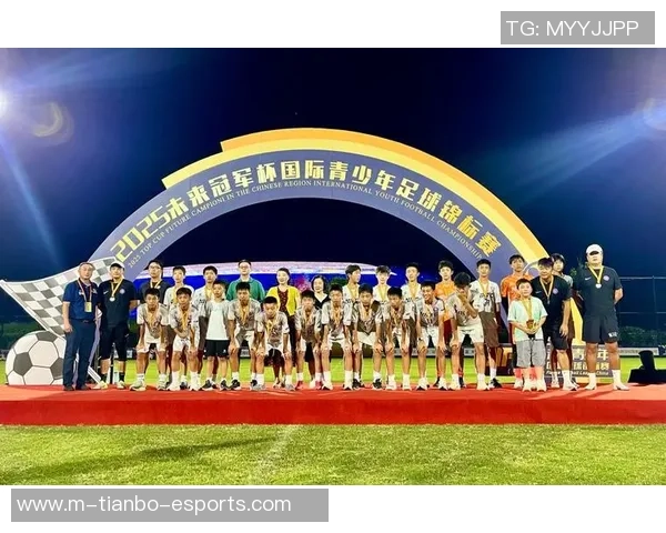 足球俱乐部诚邀青训人才加入共同培养未来足球明星的机会